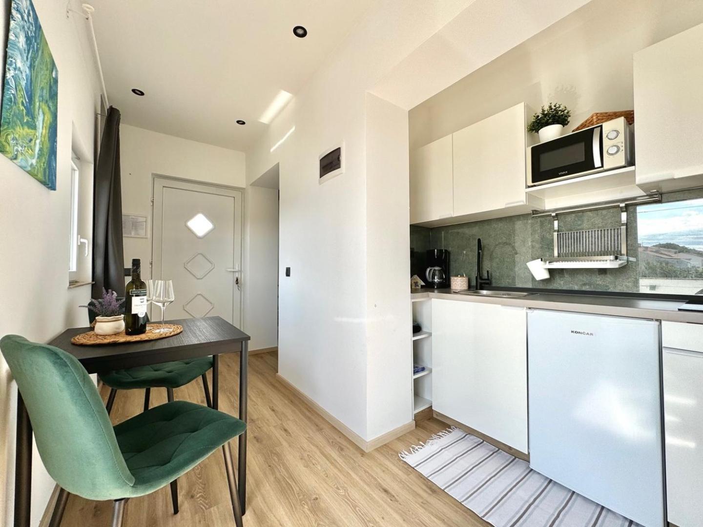 Charming Apartments Dodo 크르크 외부 사진